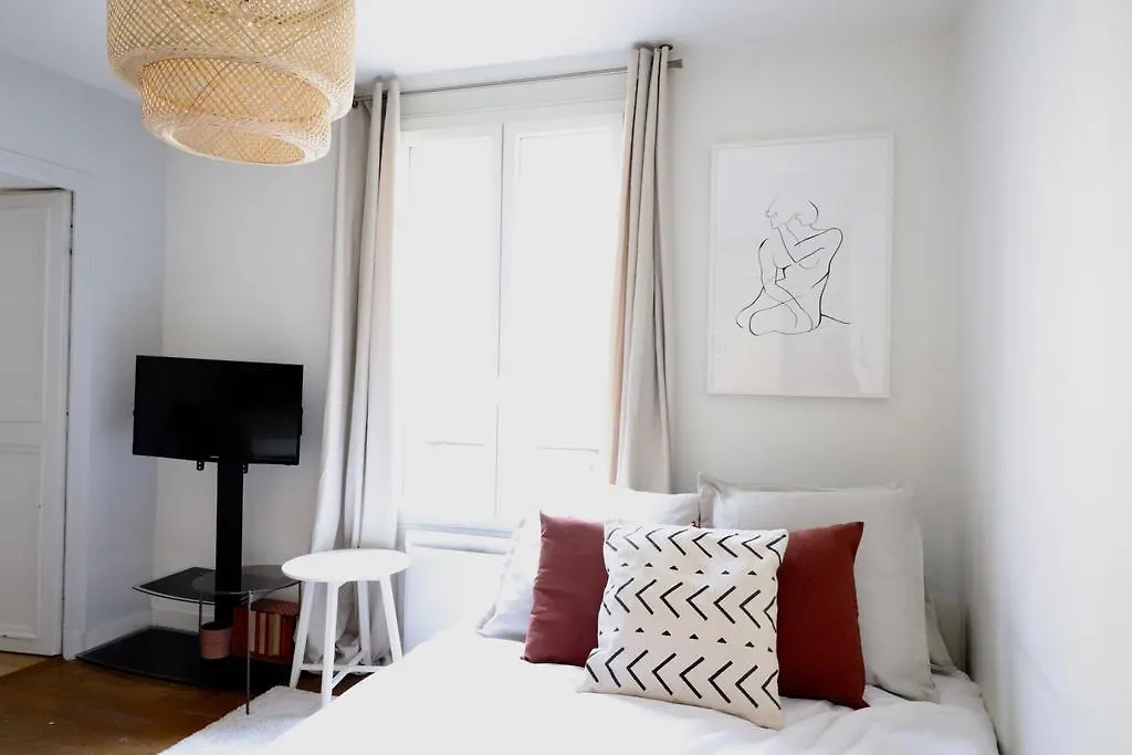Apartment Paris-gare Du Nord *