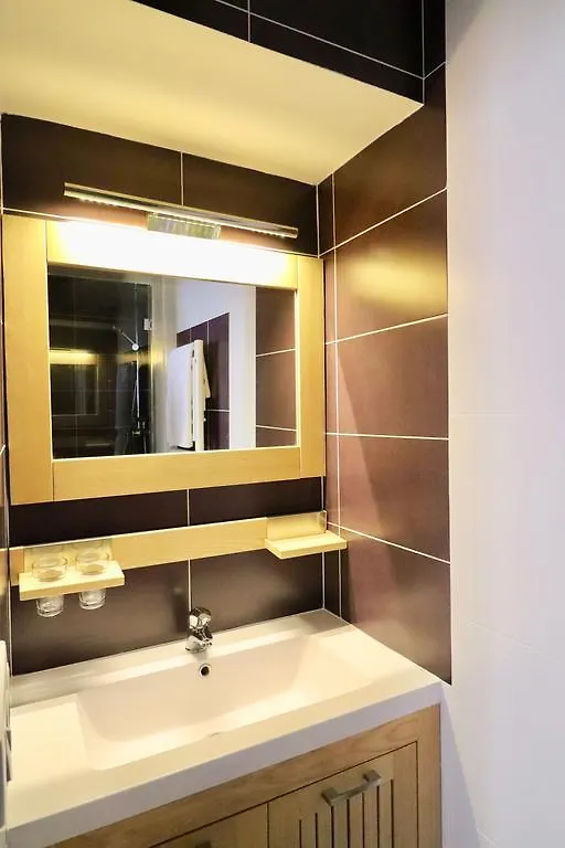 Apartment Paris-gare Du Nord *